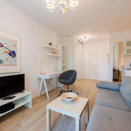 Sluzew Manhattan Place Apartment Warschau Exterior foto