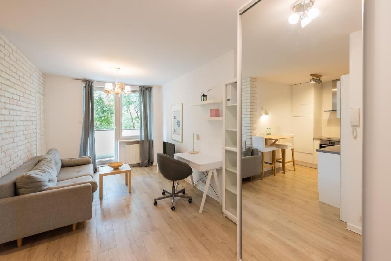 Sluzew Manhattan Place Apartment Warschau Exterior foto