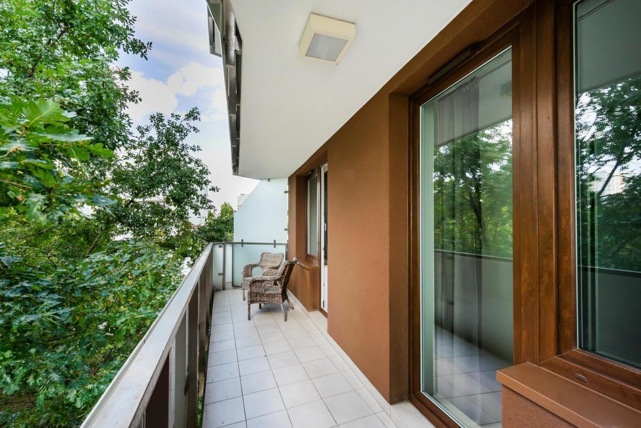 Sluzew Manhattan Place Apartment Warschau Exterior foto